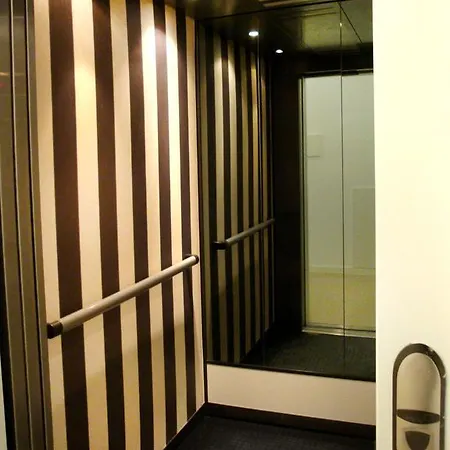 My Place - Lounge *